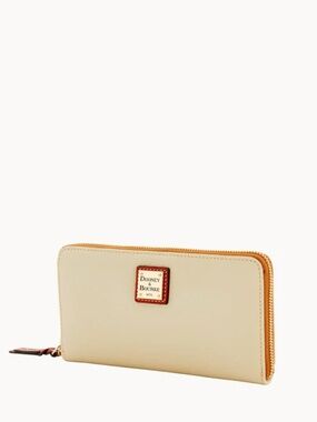 New Dooney & Bourke Pebble Grain Large Zip Around Clutch Wristlet NWT